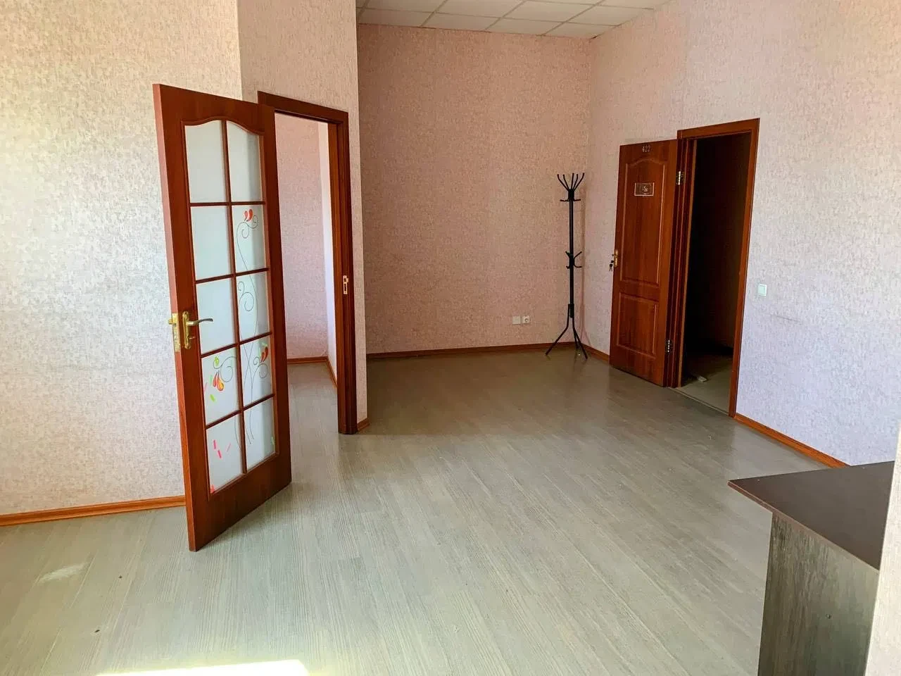 Офис, Центральный: вид на реку, свободная парковка, фото 2