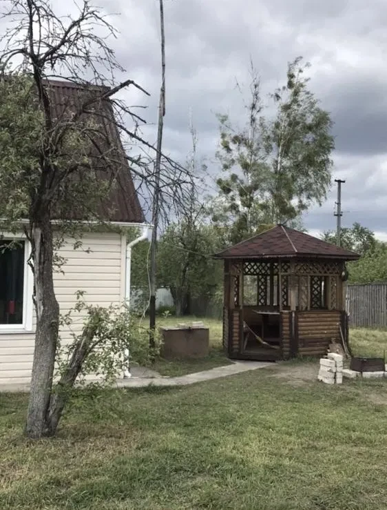Будинок, Комарівка: 4 джерела поруч, сад і сосновий ліс - фото 1