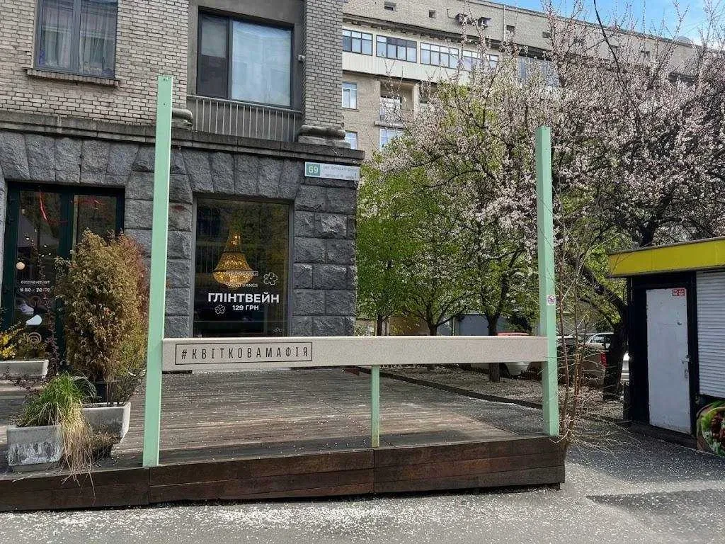 Приміщення, Володимирська: фасадне, тераса, 50 кВт - фото 1