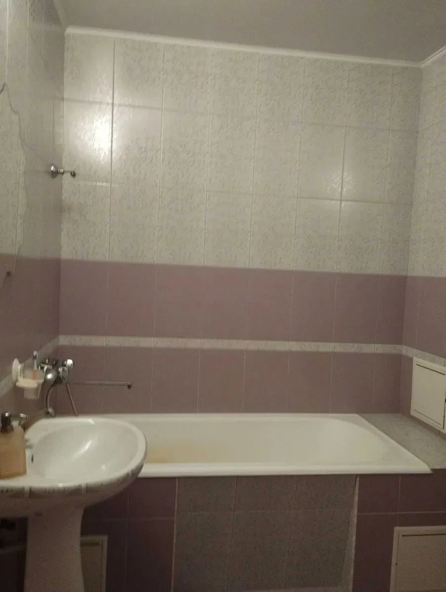 2-кімнатна квартира, Деснянський: засклений балкон, парк та озеро - фото 4