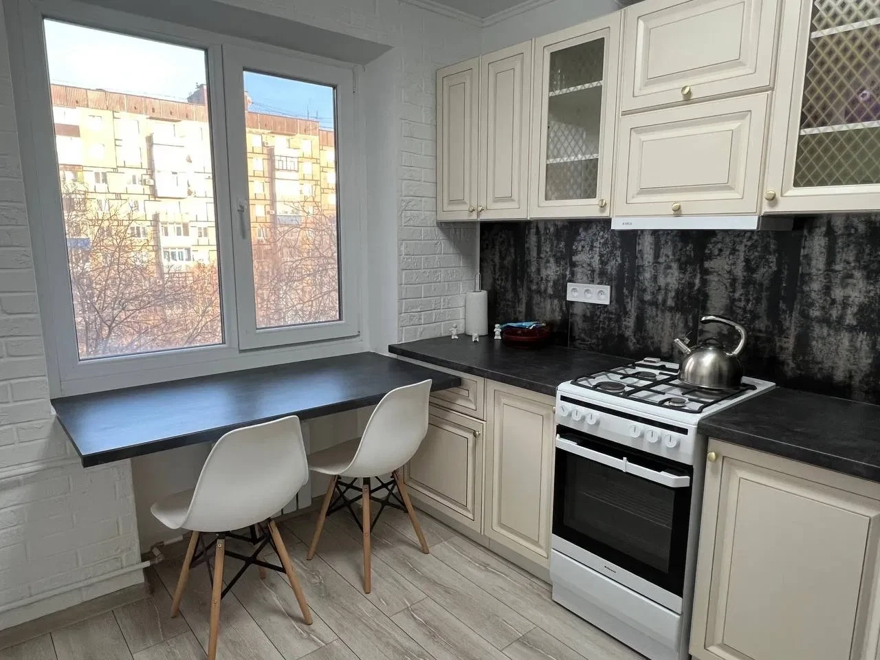 2-кімнатна квартира, Тернівський: новий ремонт, можна з тваринами - фото 1