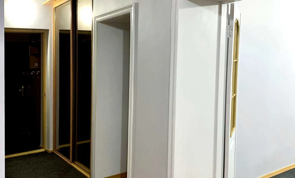 3-комнатная квартира, Печерский: метро Арсенальная 3 мин, качественный ремонт, фото 2
