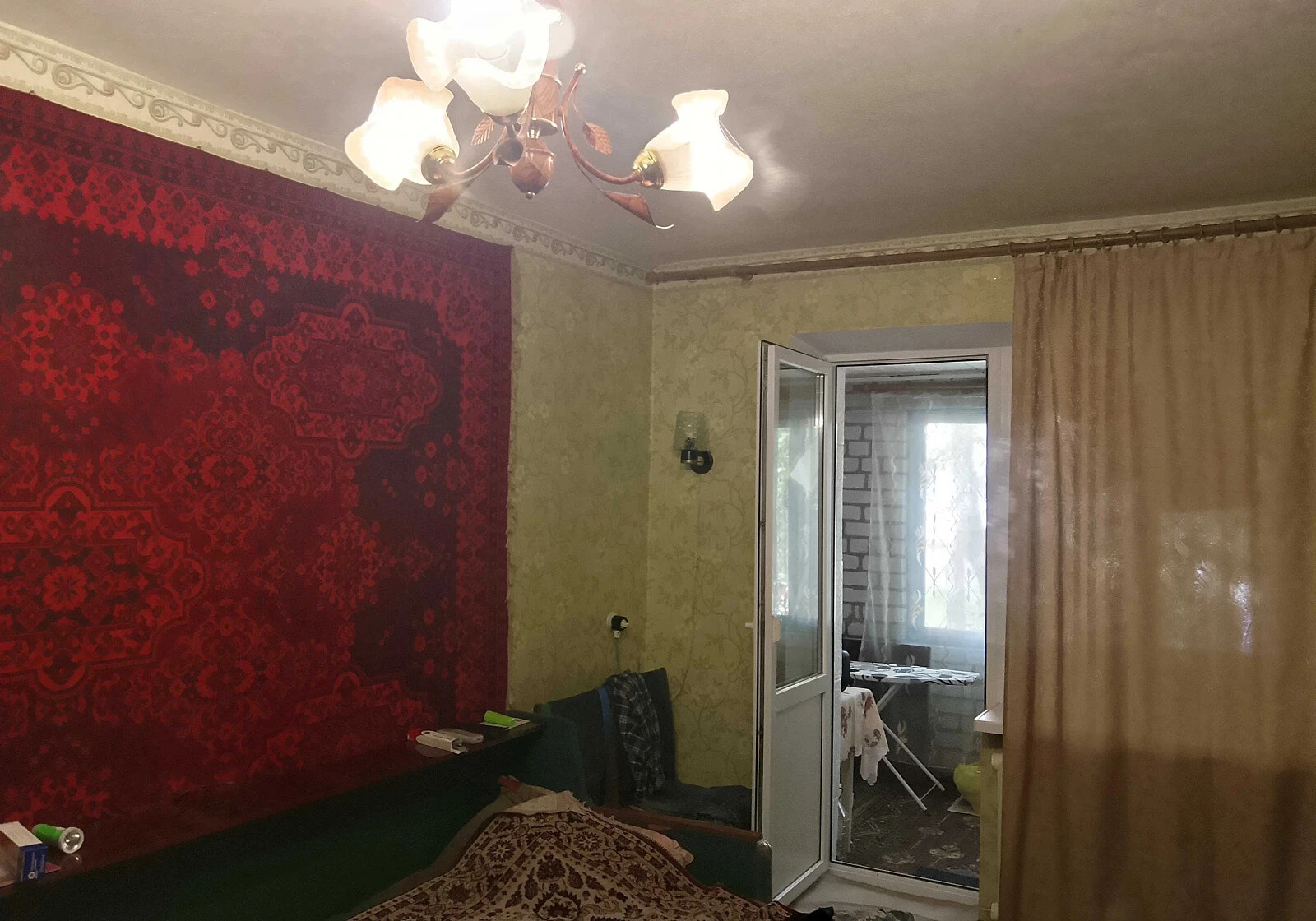 3-кімнатна квартира, Кременчук: цегляні стіни, косметичний ремонт, фото 5