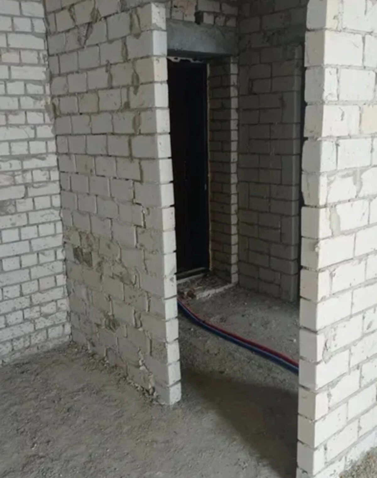 1-кімнатна квартира, Дальня Журавлівка: новобудова, цегляні стіни - фото 4