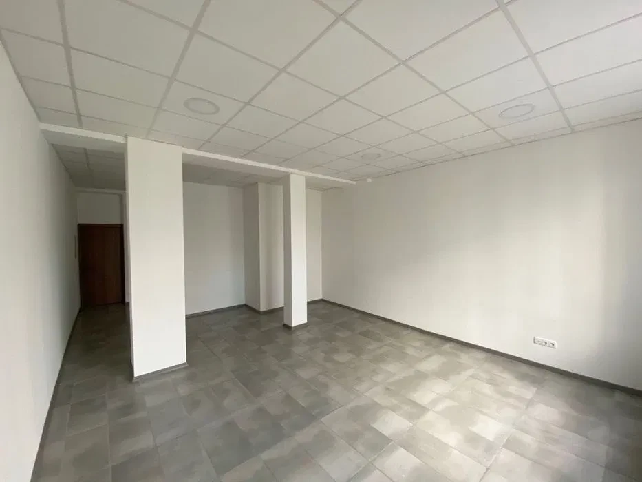 Офіс у Голосіївському: відкрите планування, власна котельня - фото 3