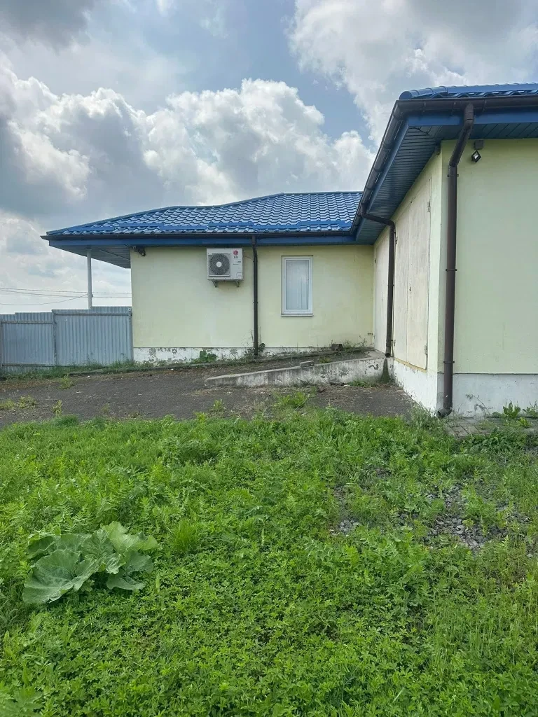 Будинок-магазин, Угринів: на кордоні з Польщею, 39 соток, три гаражі, фото 2