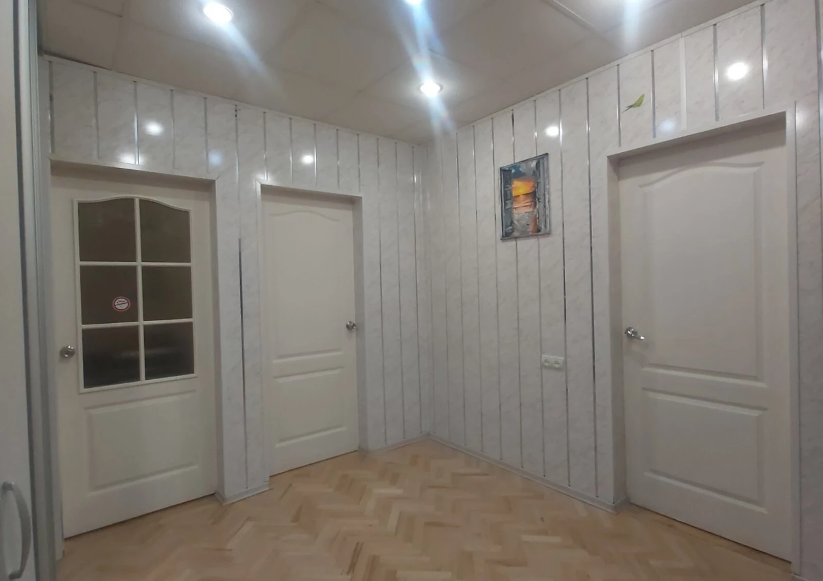 3-кімнатна квартира, Дарницький: метро Харківська, Wi-Fi, мебльована