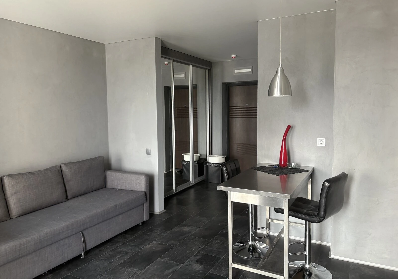 1-кімнатна квартира, Багринова гора: стиль loft, укриття в будинку - фото 2