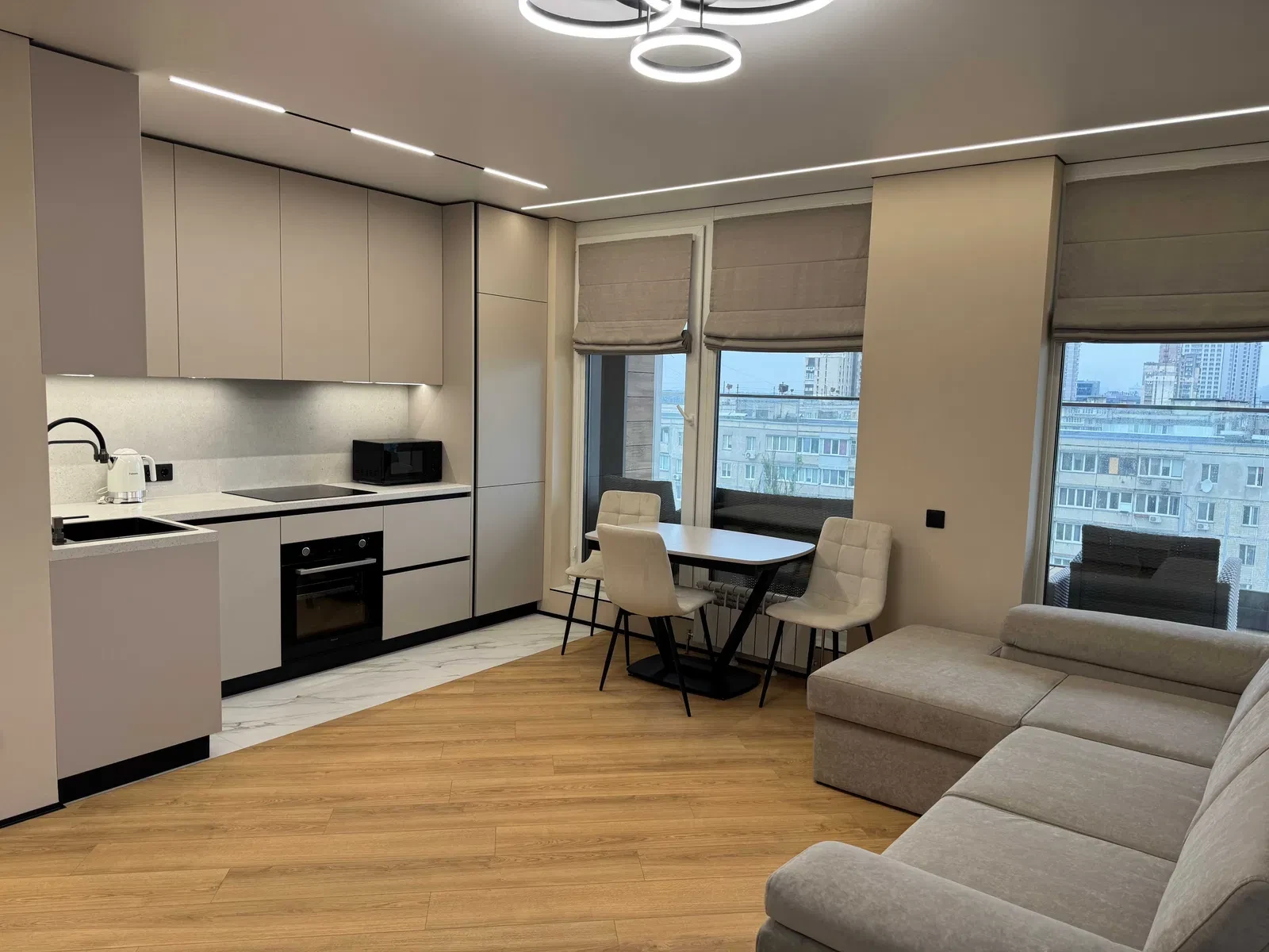 3-кімнатна квартира у ЖК Куб 29: перша здача, генератор, тераса 20 м²
