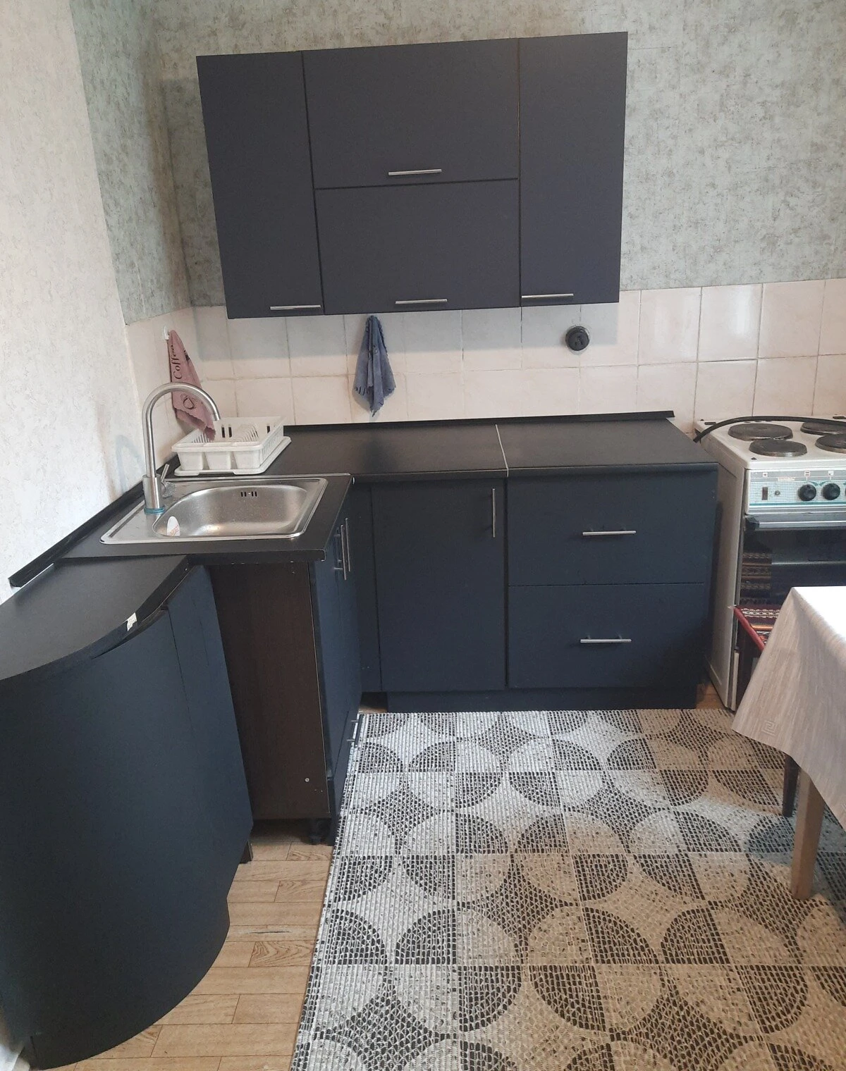 1-кімнатна квартира, Троєщина: косметичний ремонт, метро Почайна