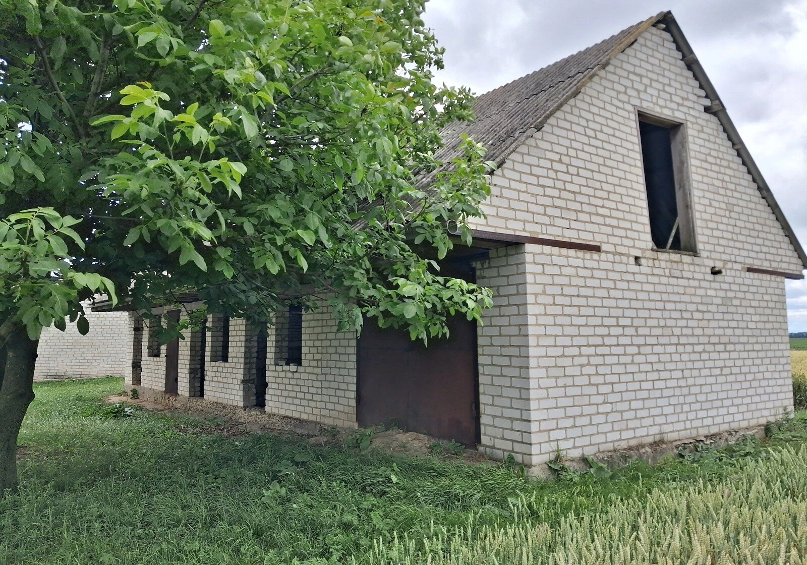Будинок, Ковалиха: гараж у дворі, ділянка 12 соток - фото 2