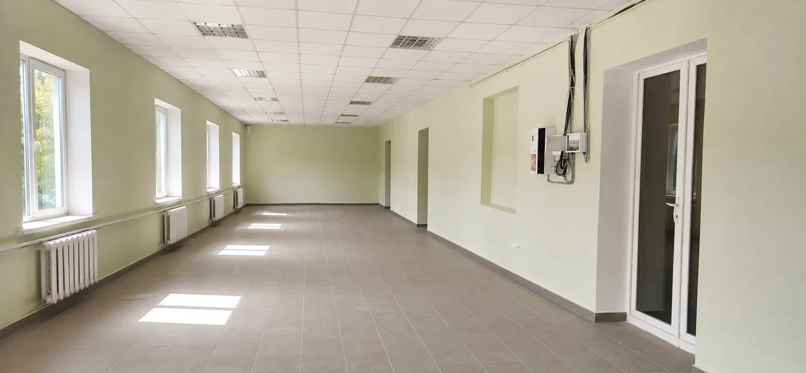 Приміщення, Умань: резервне живлення, сауна, паркінг на 15 авто, фото 4