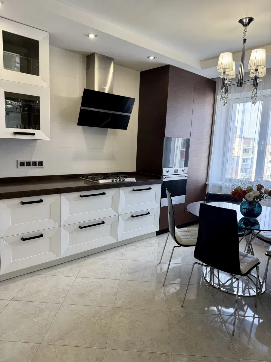 Дворівнева квартира, Полтава: авторський ремонт, тепла підлога - фото 1