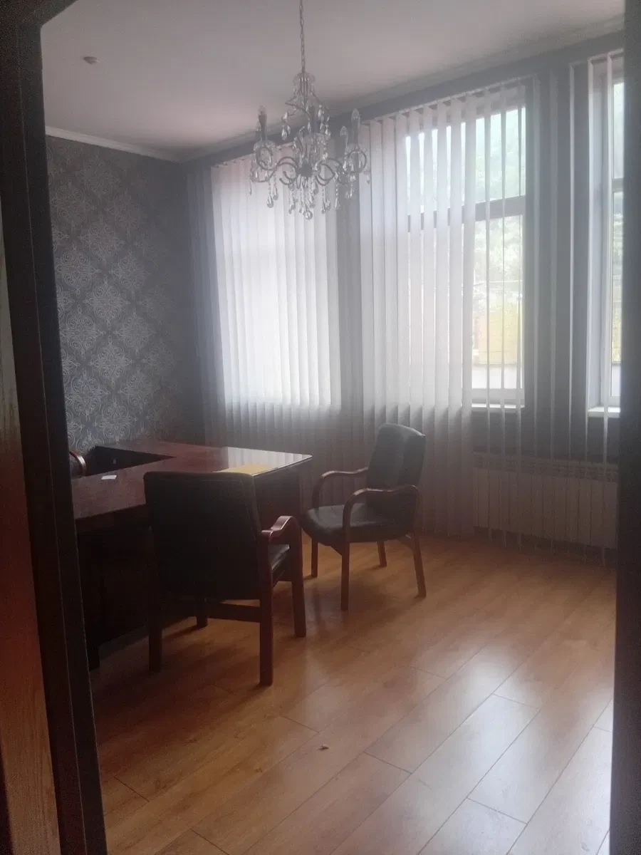 Офіс, Виноградів: 2-й поверх, 4 кабінети, 2 входи, фото 5