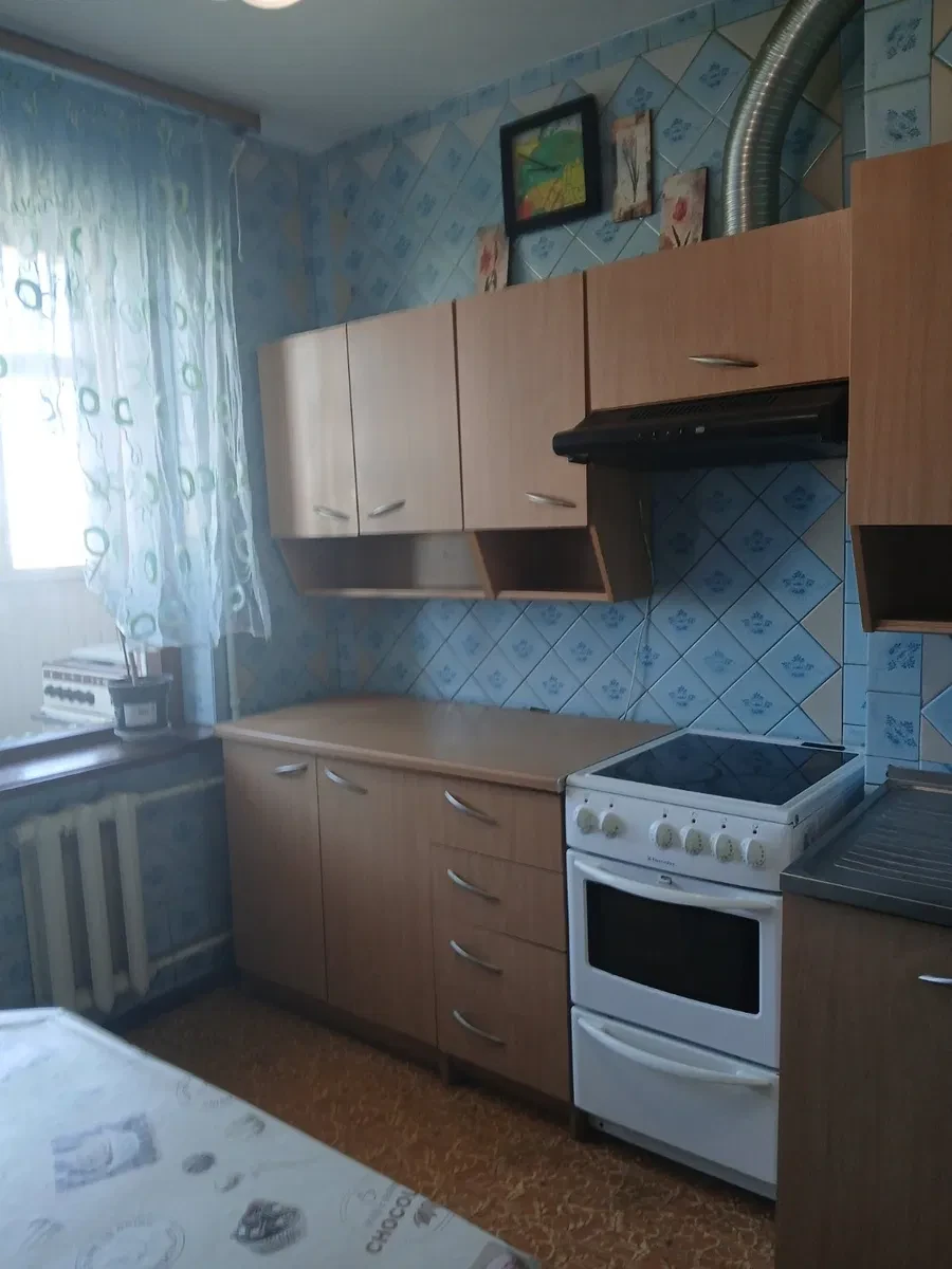 2-кімнатна квартира, Київський: 3 балкони-лоджії, для сім’ї з дітьми