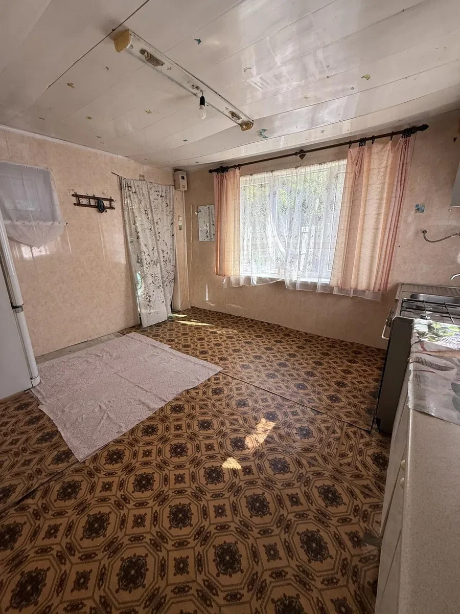 2-кімнатна квартира, Хаджибейський: кухня 14 м², душова кабіна - фото 3
