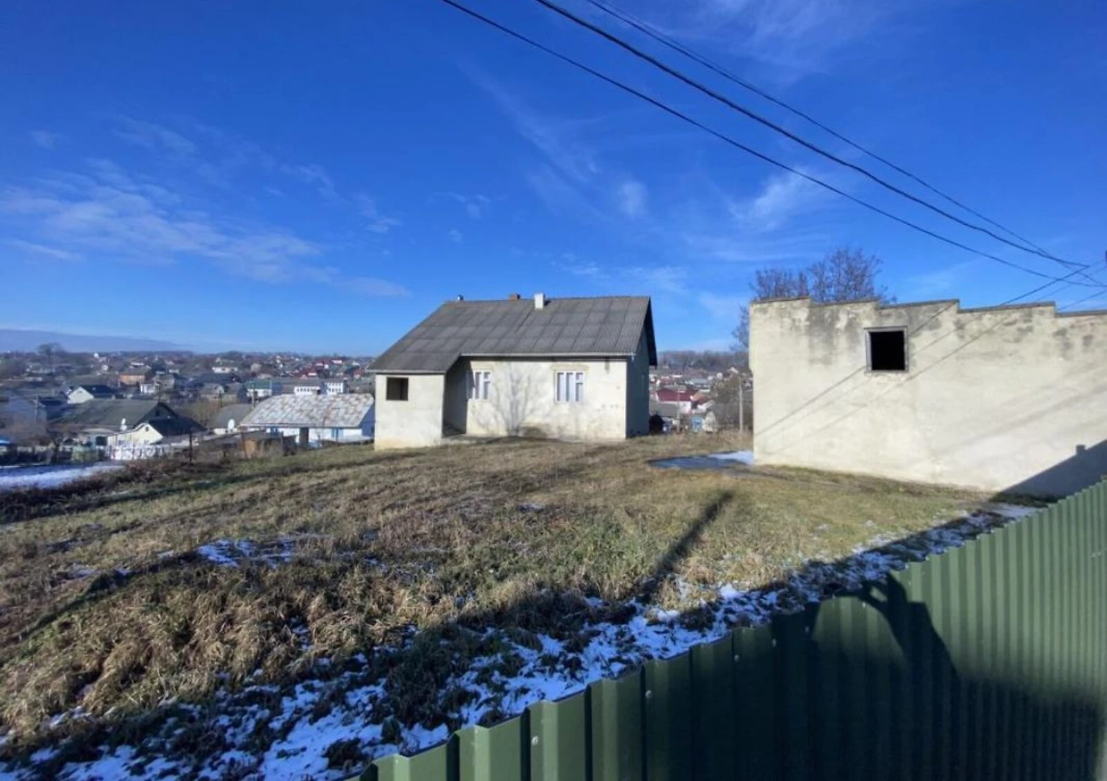 Будинок, Заставна: гараж, господарські будівлі - фото 2