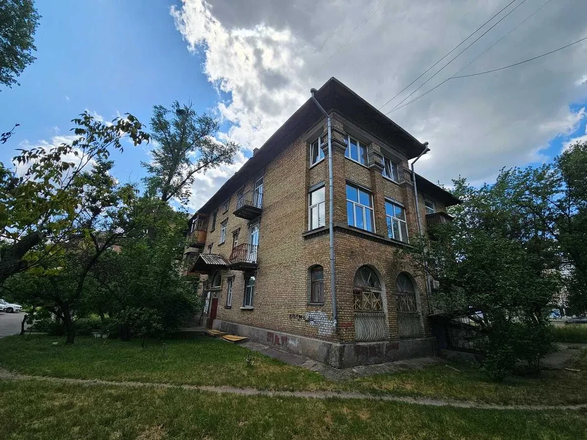 2-кімнатна квартира, Дніпровський: сталінка, метро Чернігівська, укриття, фото 2