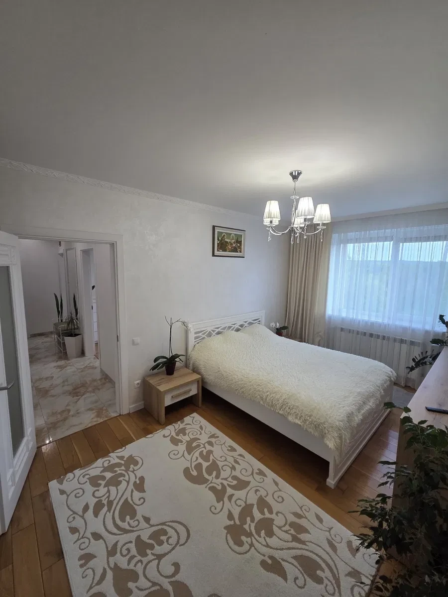 2-кімнатна квартира, Жовква: новобудова, південна сторона - фото 3
