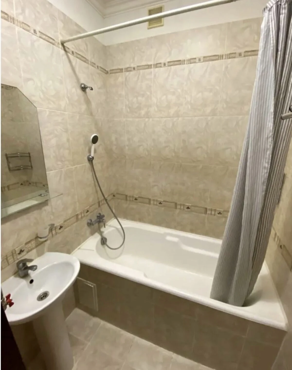 2-кімнатна квартира, Печерськ: стелі 3,2 м, біля метро Хрещатик - фото 4