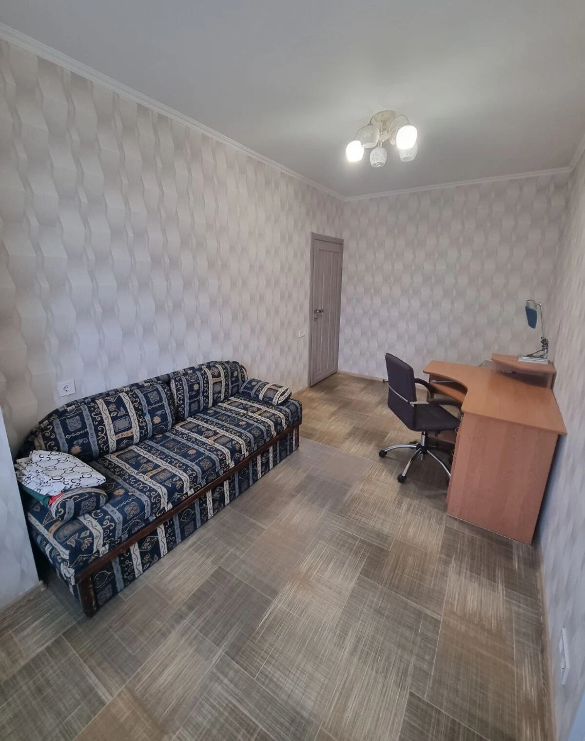 1-кімнатна квартира, Центр: євроремонт, опалення і вода без світла, фото 4
