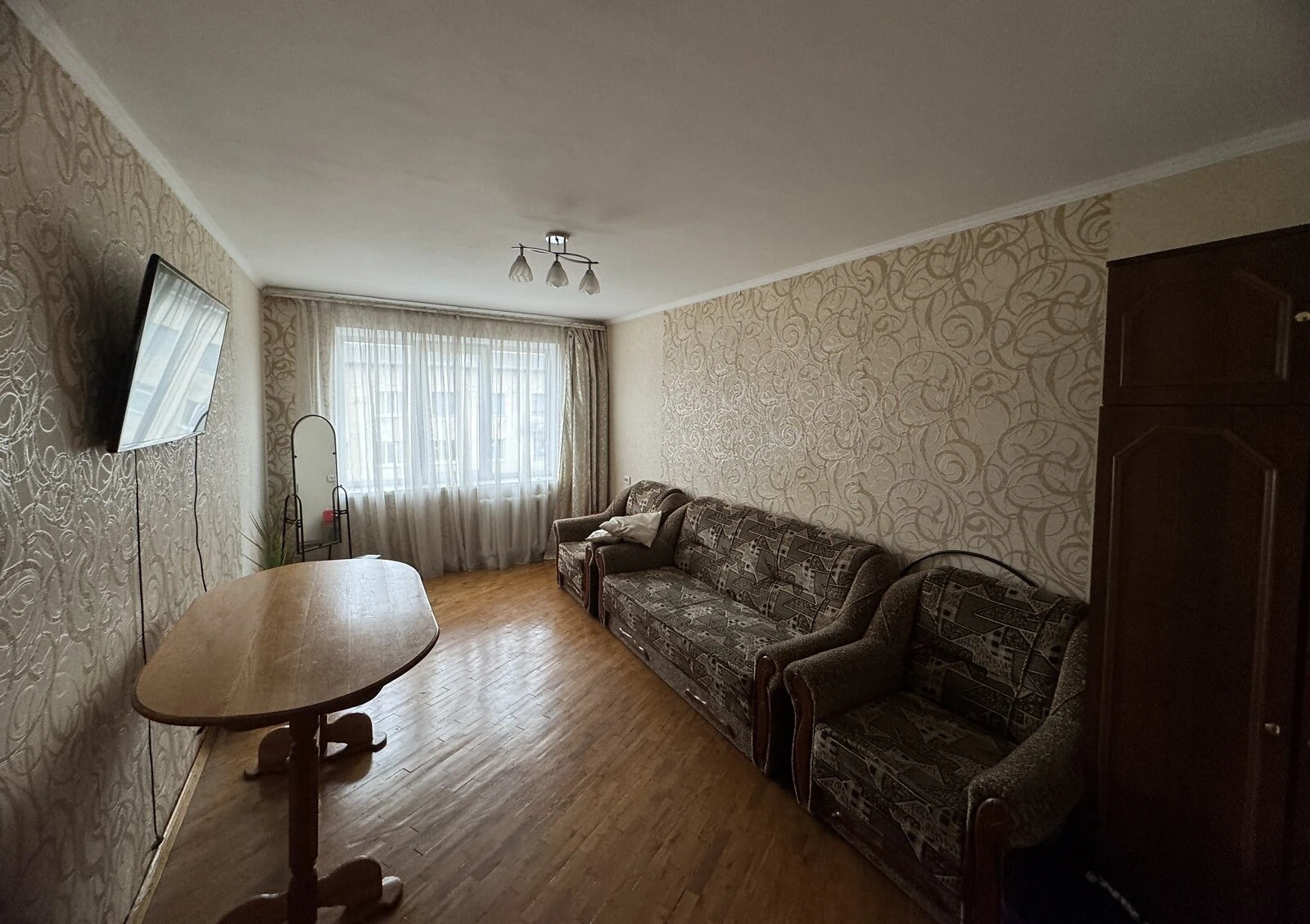 2-кімнатна квартира, Калинівка: інтернет і вода без світла - фото 1