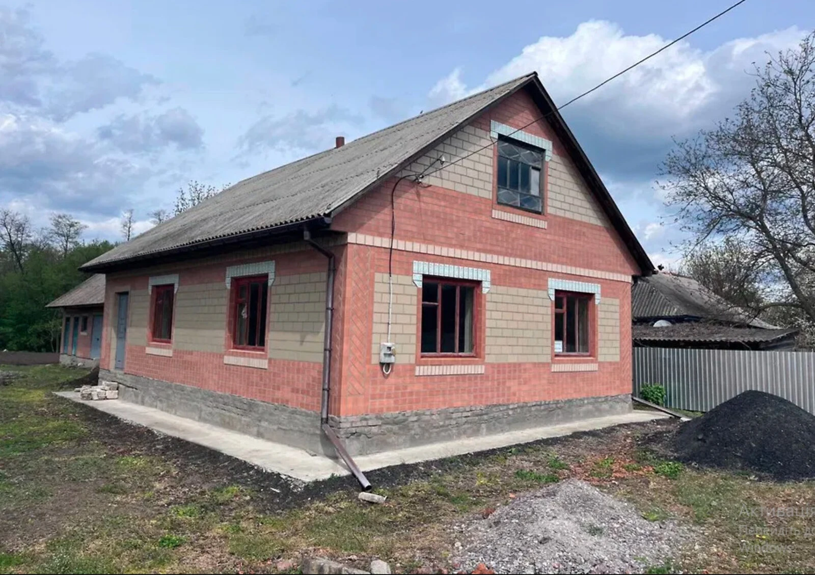 Будинок, Сичівка: 23 сотки, пічне опалення, гараж у дворі