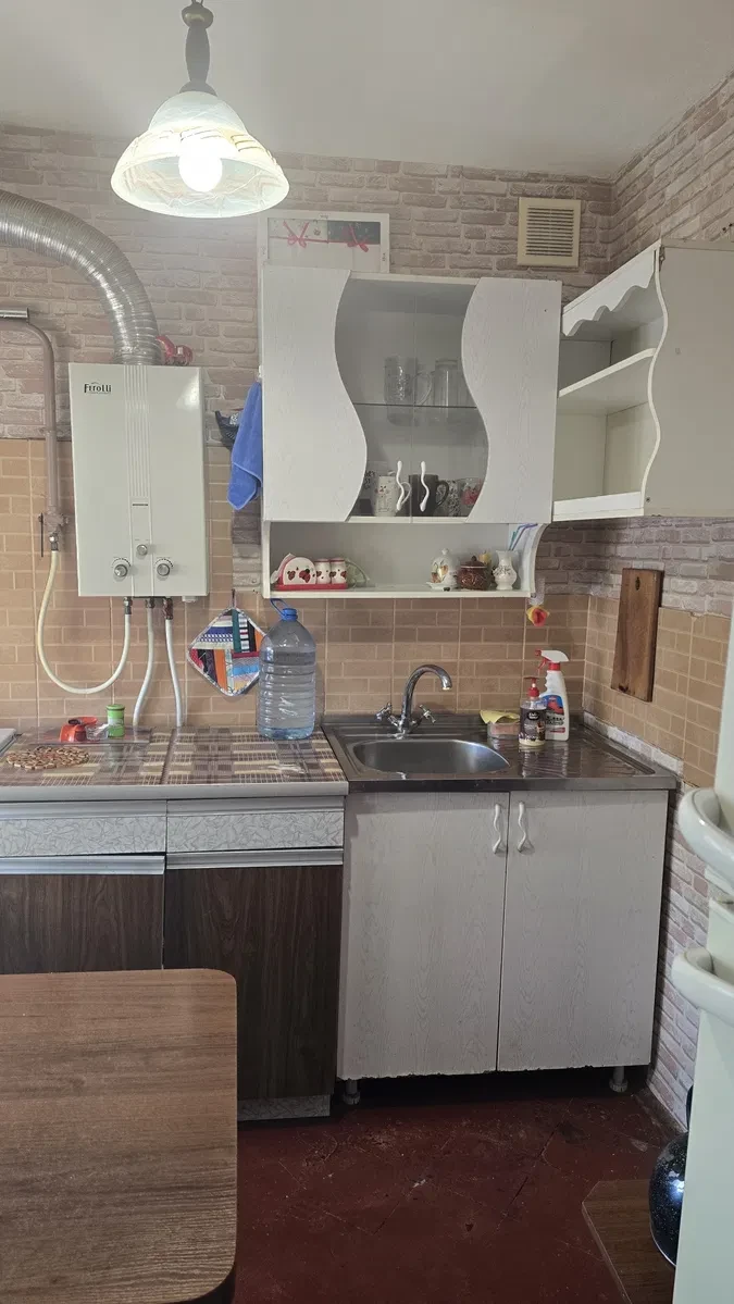 1-кімнатна квартира, Центральний: газова колонка, продається вперше - фото 2