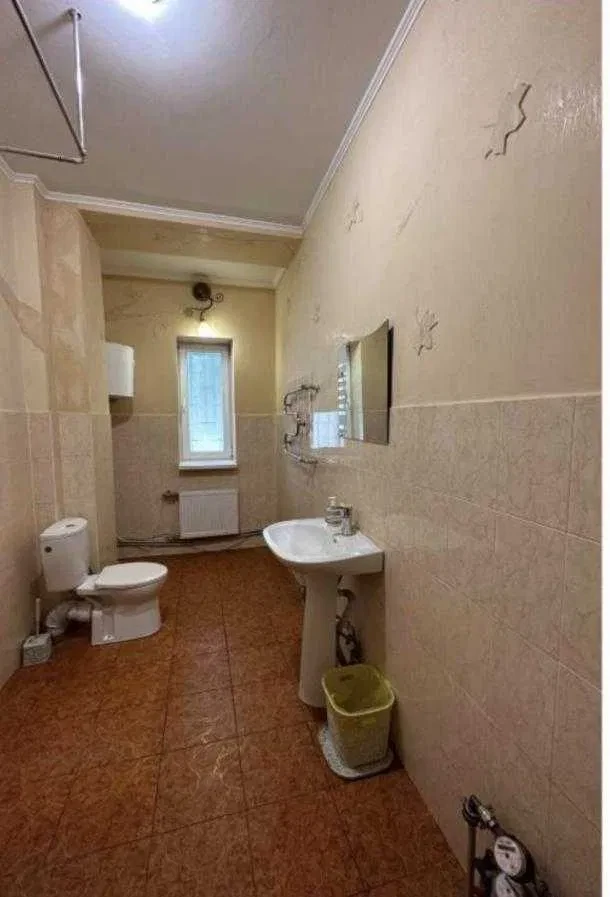 2-кімнатна квартира, Новобаварський: житловий стан, 5 хв до метро - фото 1