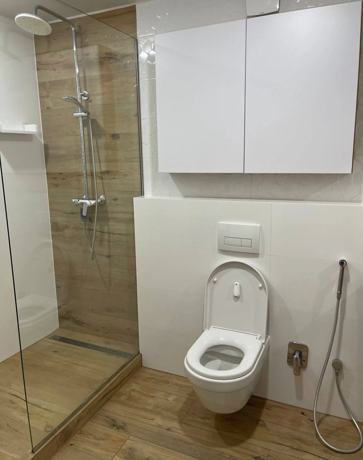 3-кімнатна квартира, Автозаводський: дизайнерський ремонт, кухня 40 м², фото 4