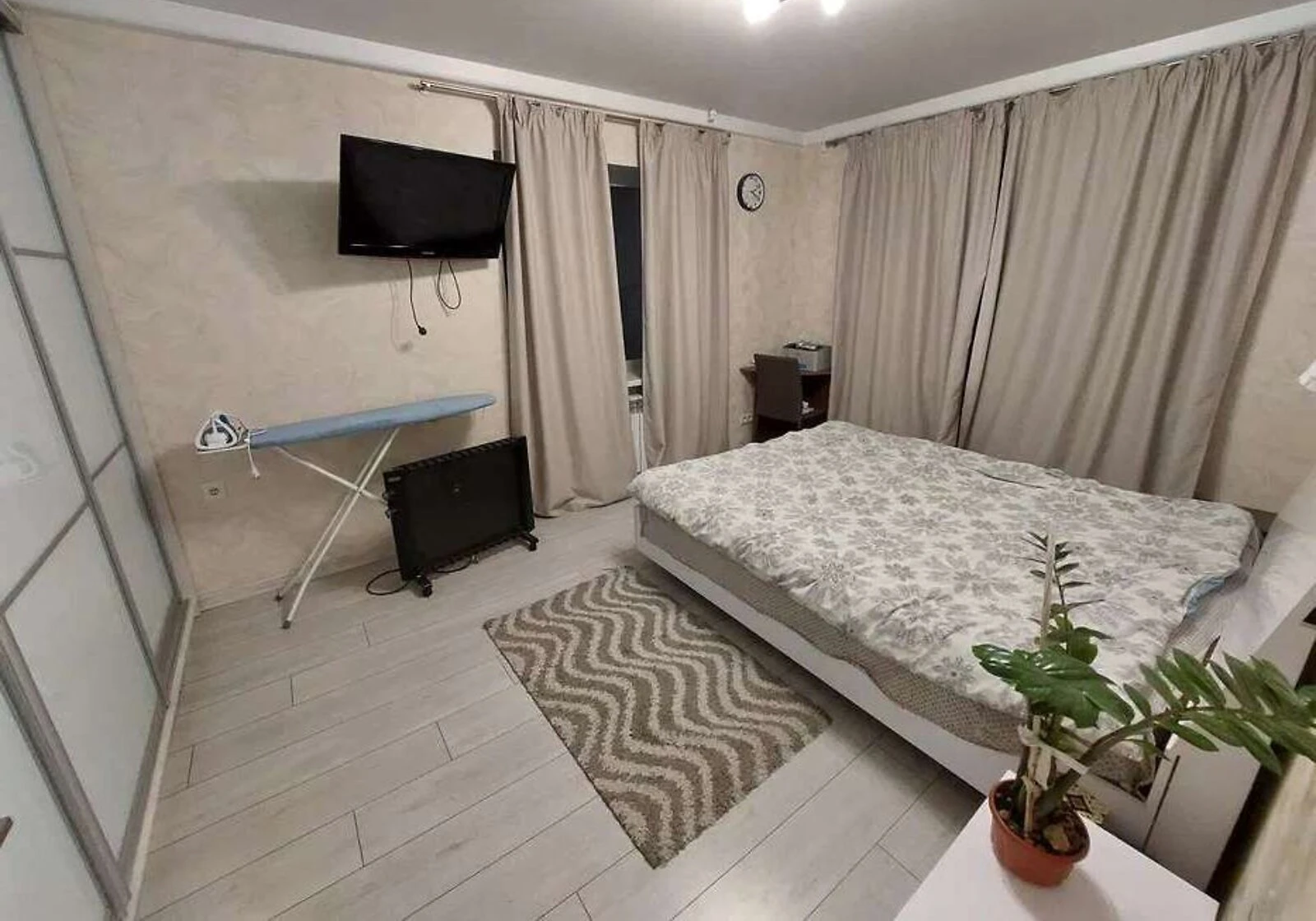 2-кімнатна квартира, Нивки: кухня-студія, метро Нивки - фото 2