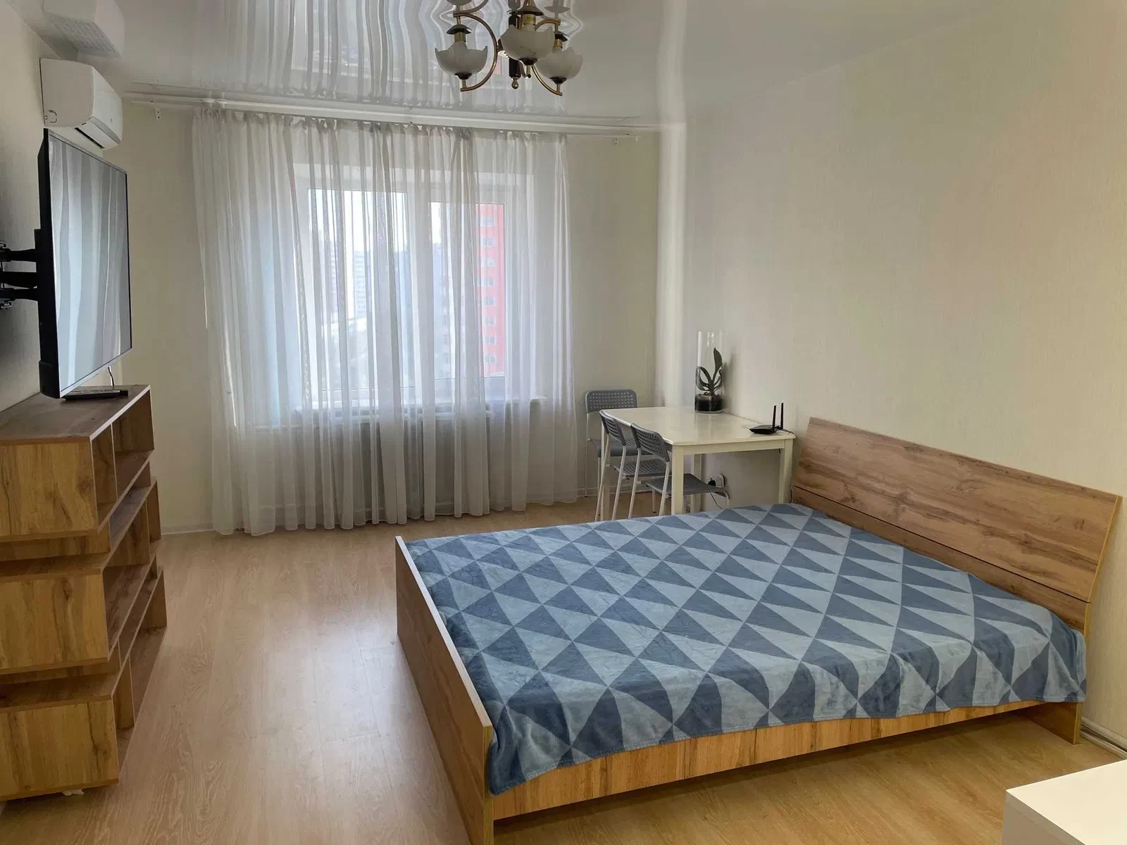 1-кімнатна квартира, Дарницький: резервне живлення, можна з тваринами - фото 2
