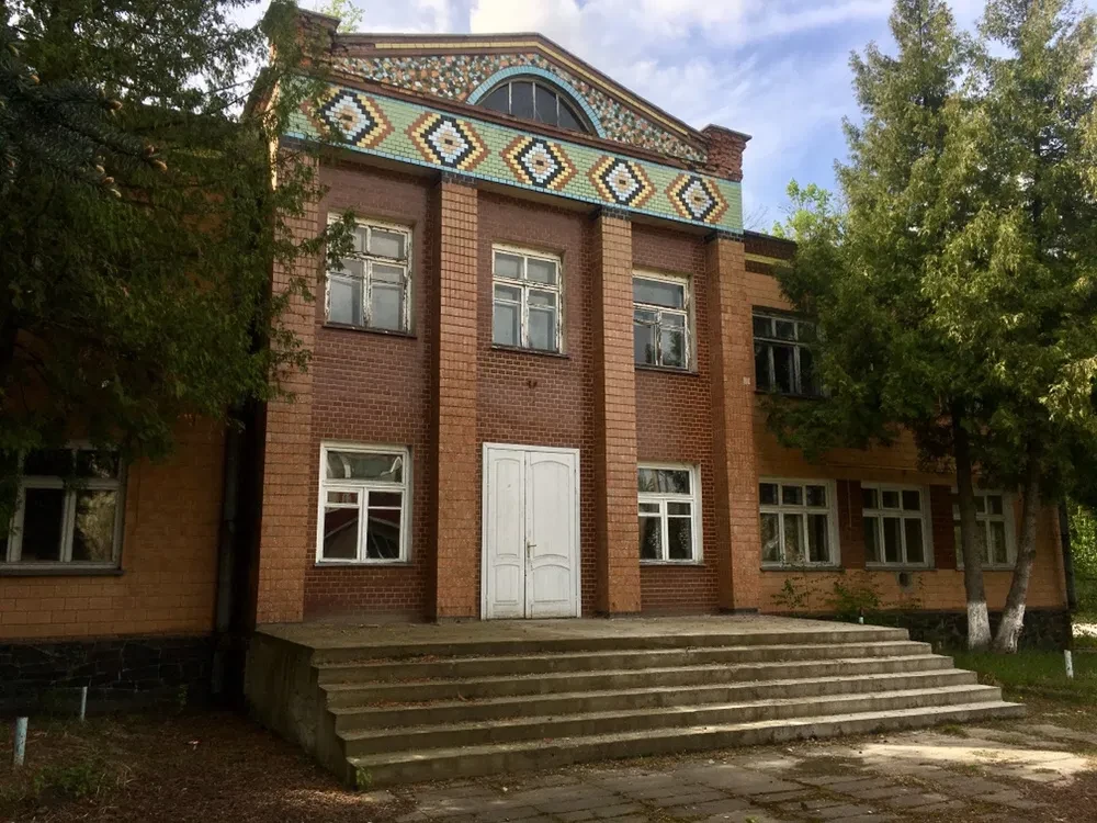 Приміщення, Ємільчине: окрема будівля, паркувальне місце, фото 5