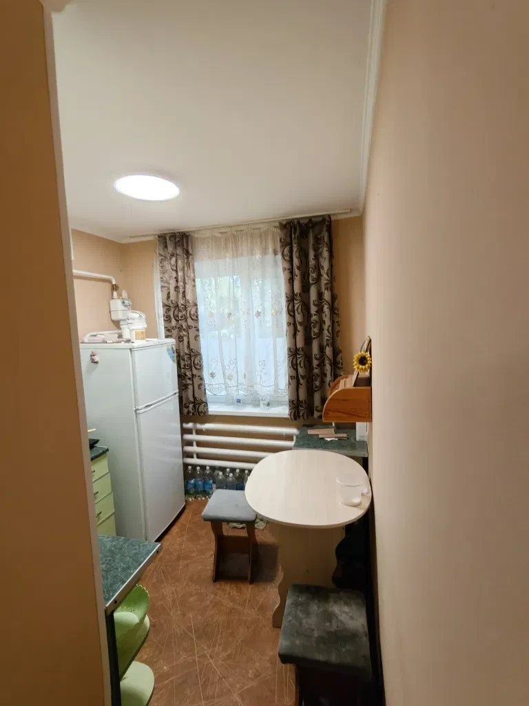 2-кімнатна квартира, Павлоград: косметичний ремонт, пральна машина, фото 4