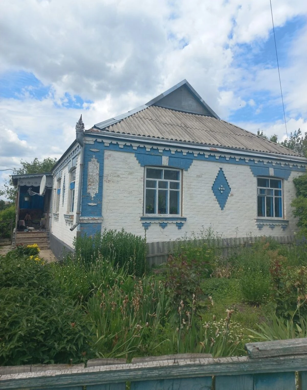 Будинок, Підвисоке: пічне й централізоване опалення, криниця - фото 3