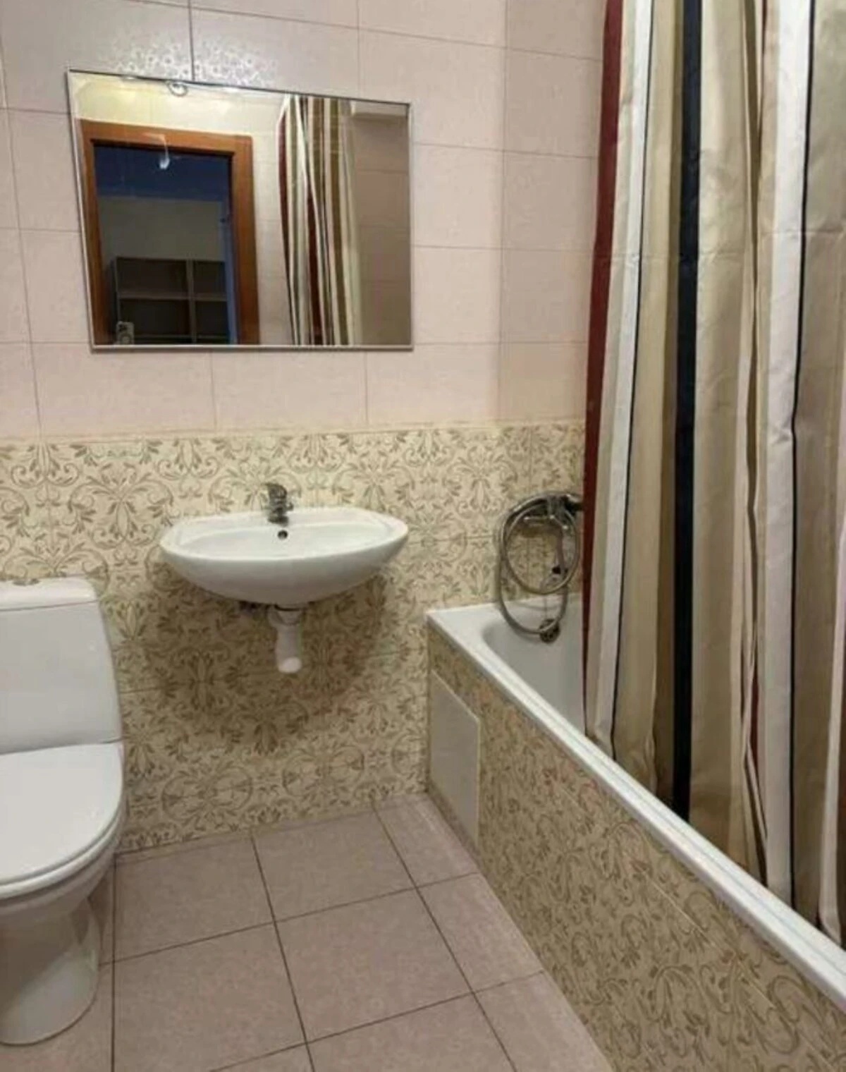 1-кімнатна квартира, Осокорки: ліфт, опалення і вода без світла - фото 4