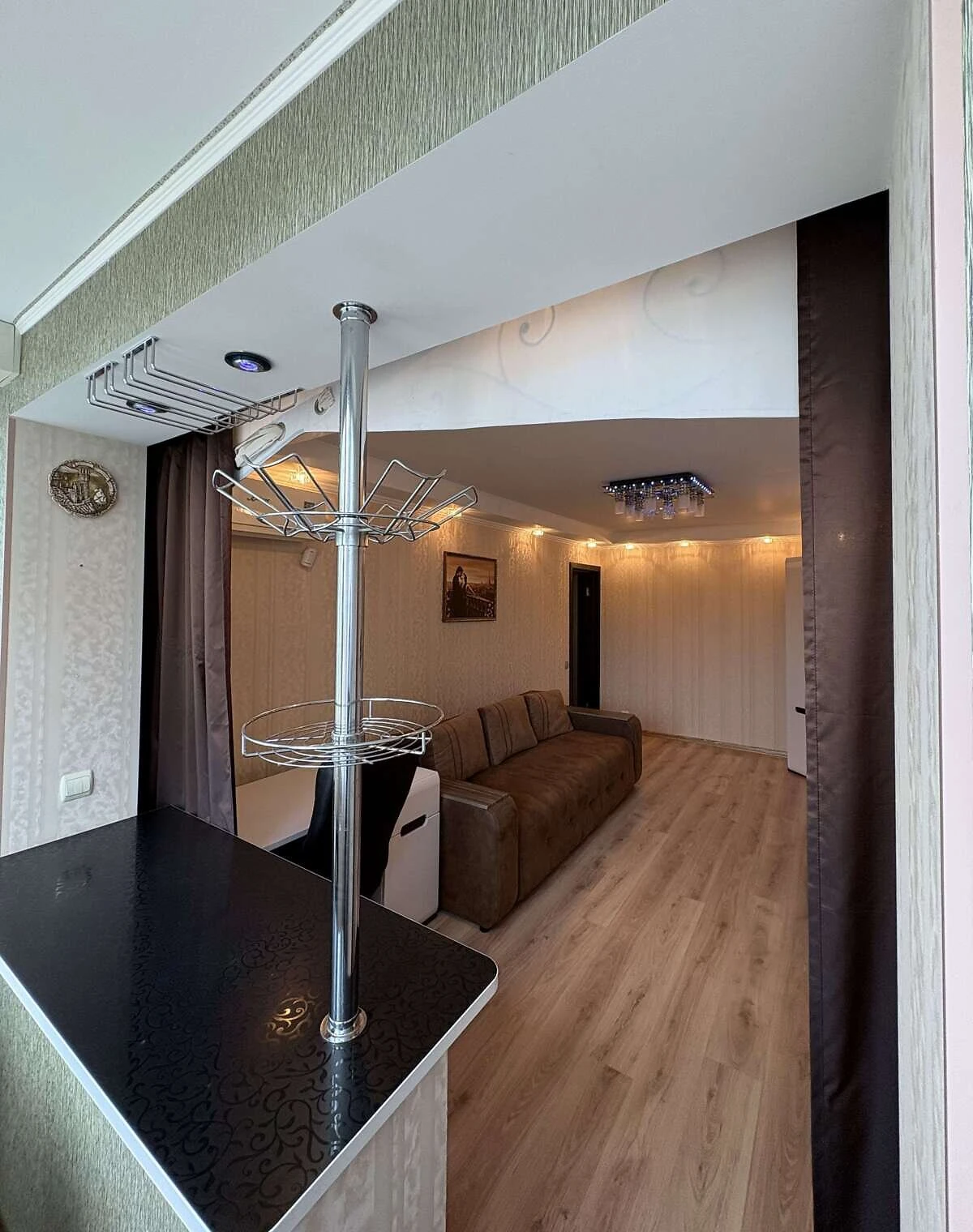 2-кімнатна квартира, Заводський: євроремонт, можлива переуступка, торг - фото 4