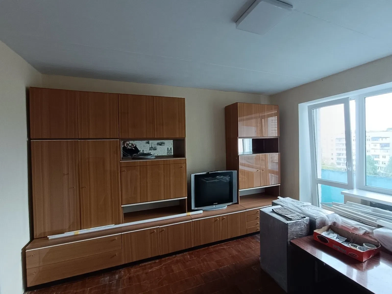 2-кімнатна квартира, Рівне: незакінчений ремонт, нова кухня - фото 3