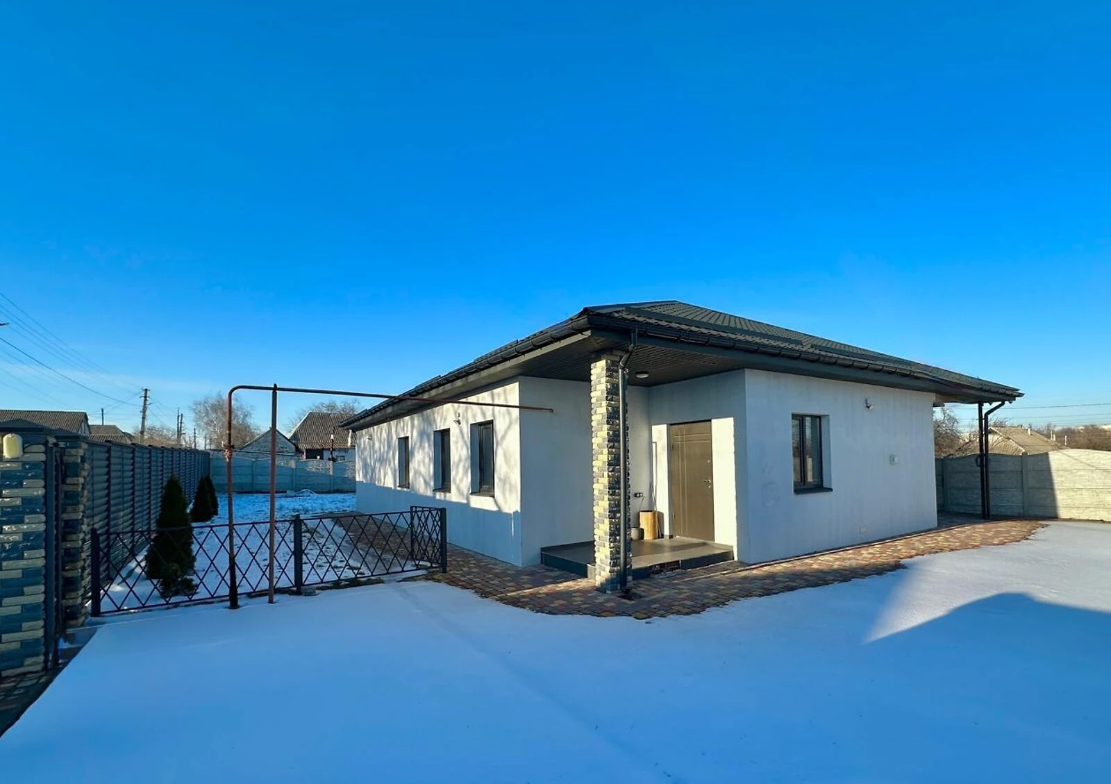 Будинок, Таромське: дизайнерське оформлення, тераса, сад - фото 2