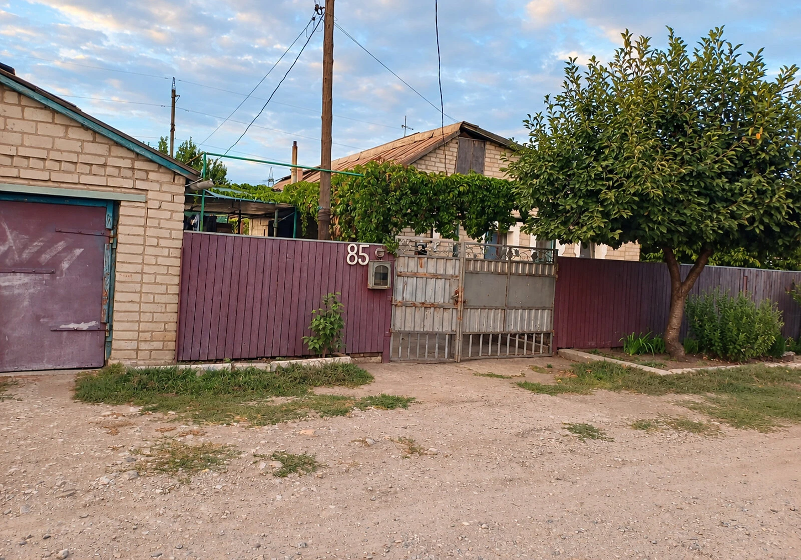 Дом, Запорожье Левое: гараж во дворе, твердотопливное отопление