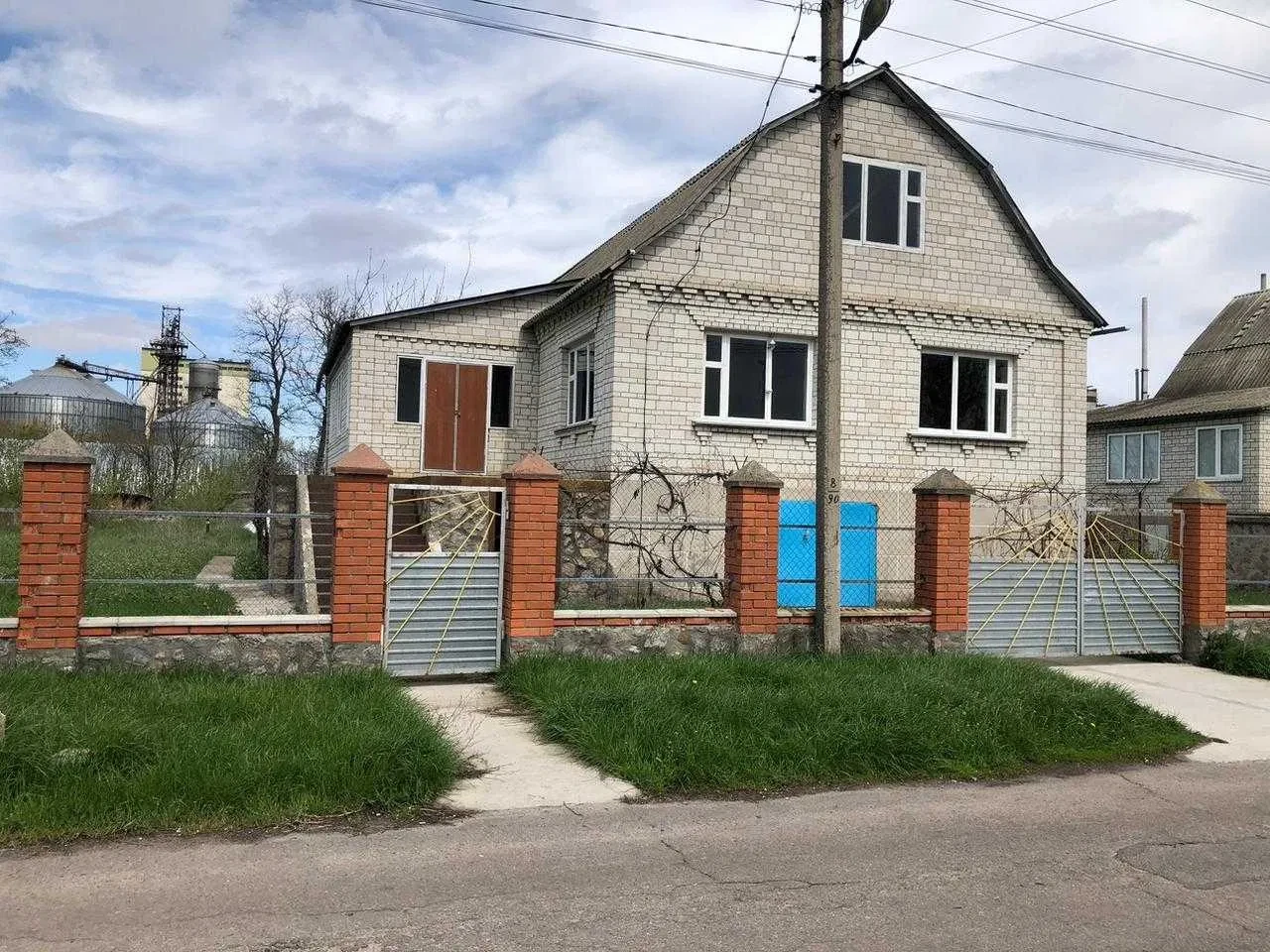 Будинок, Кагарлик: гараж під будинком, 30 соток, після будівельників, фото 1