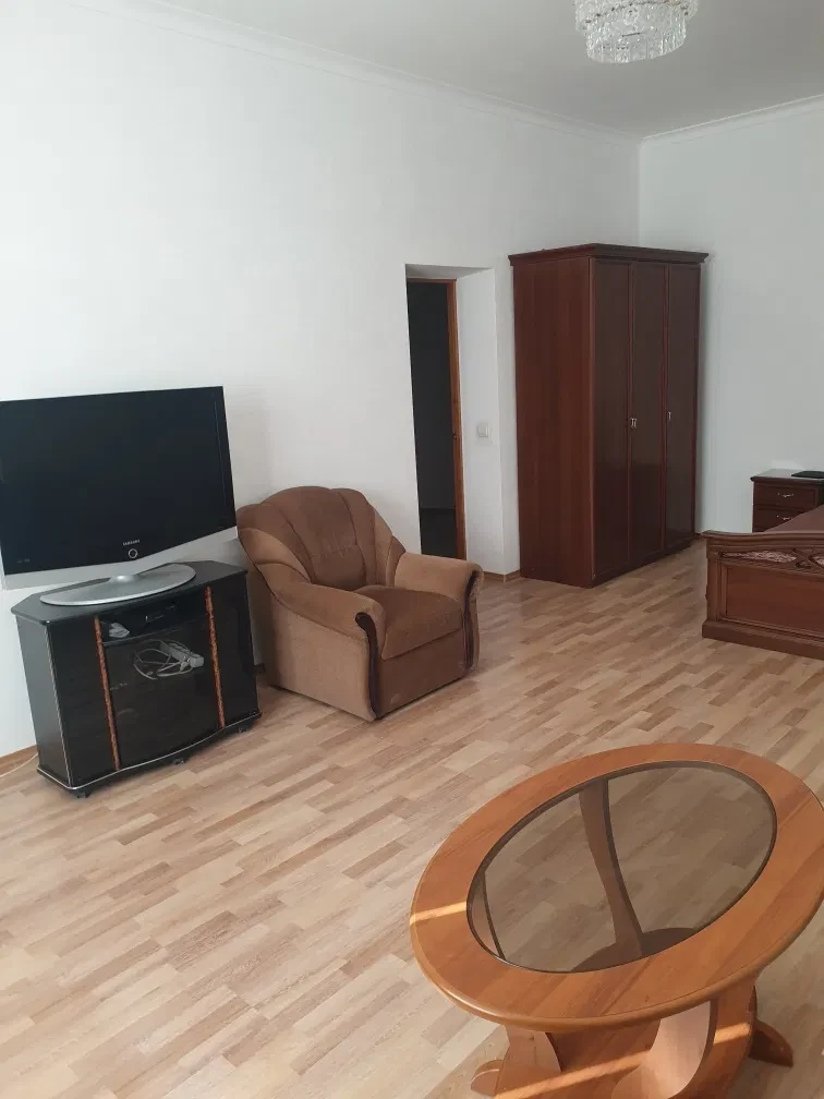 1-кімнатна квартира у ЖК ОАЗІС: підземний паркінг, парк Наталка, фото 4