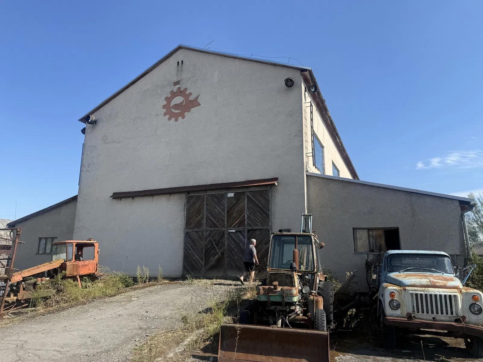 Виробниче приміщення, Вилок: кран-балки, заїзд для вантажівок, фото 2