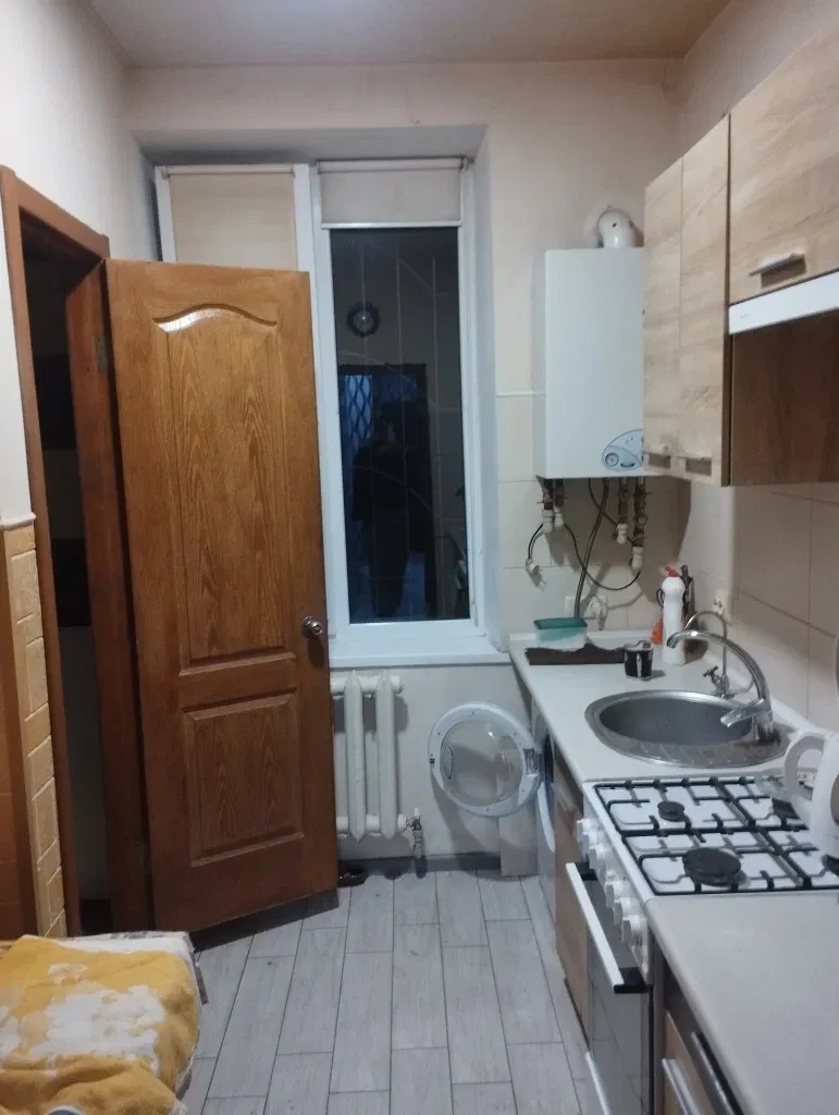 2-кімнатна квартира, Новокодацький: перший поверх, газове опалення - фото 2