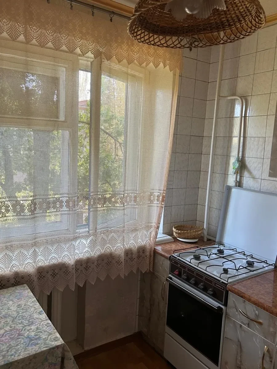 2-кімнатна квартира, Долгинцевський: житловий стан, меблі залишаються, фото 4