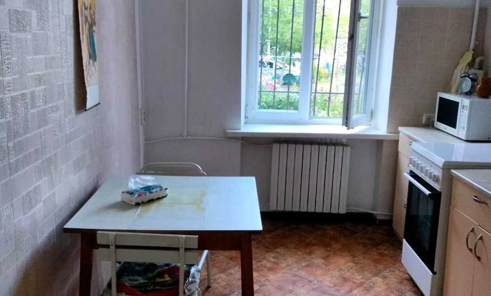 2-кімнатна квартира, Чечелівський: сталінська забудова, укриття - фото 4