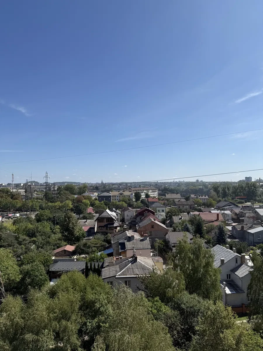 1-комнатная квартира в ЖК Ріел Сіті: вид на Высокий Замок - фото 1