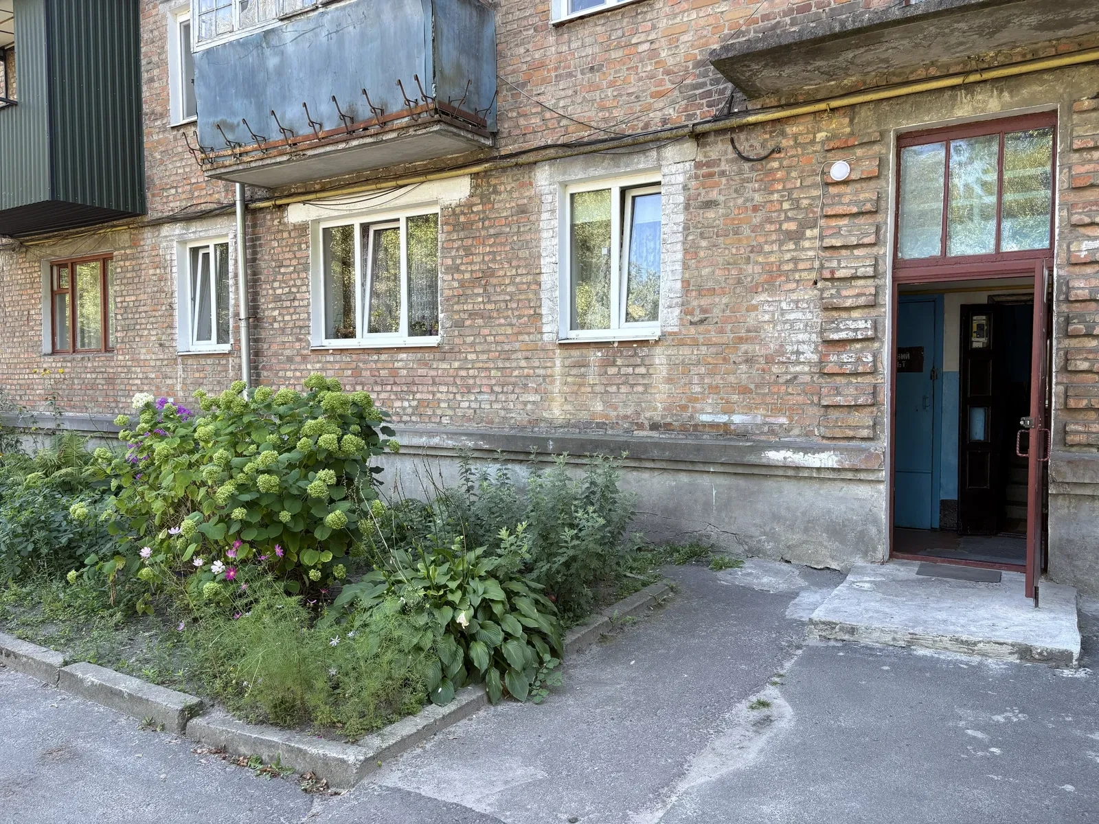 3-кімнатна квартира, Ковель: хрущовка, для офісу чи магазину - фото 1