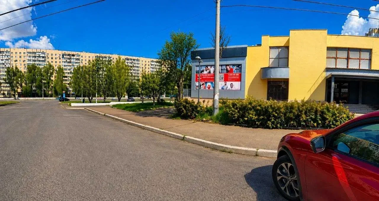Помещение, Пересыпский: фасадное, два уровня, отдельный вход - фото 2