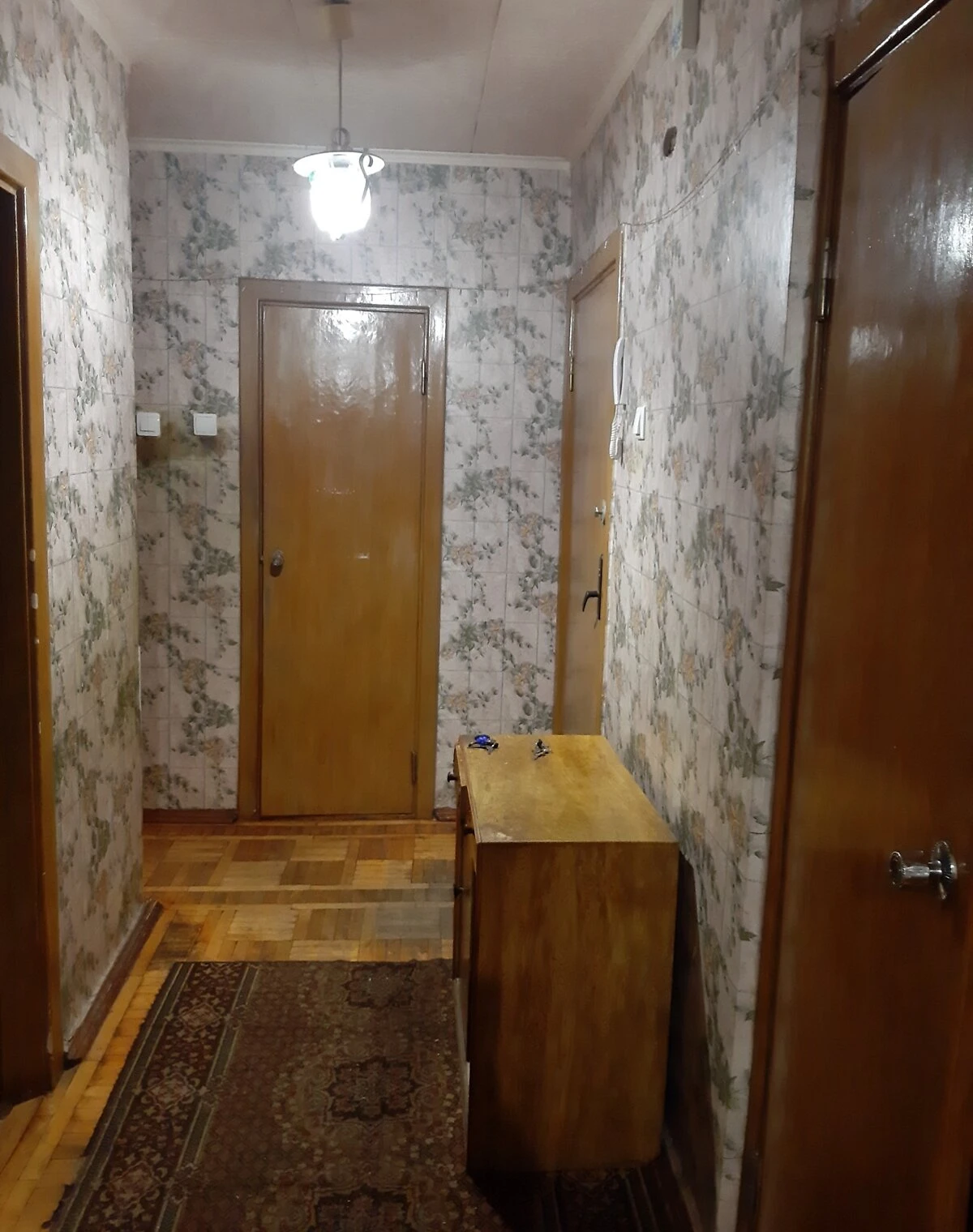 4-комнатная квартира, Тополь-1: вода и интернет без света, фото 3
